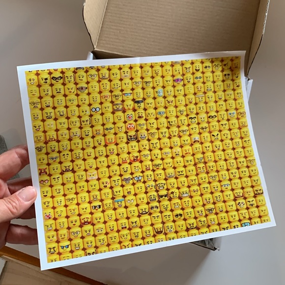 *NIB* LEGO Minifigure Faces 1000 piece Puzzle - Picture 5 of 5